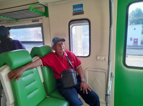 Tingkatkan Kepedulian, KAI Daop 7 Madiun Imbau Penumpang Aktif Prioritaskan Kursi Khusus Kelompok Rentan