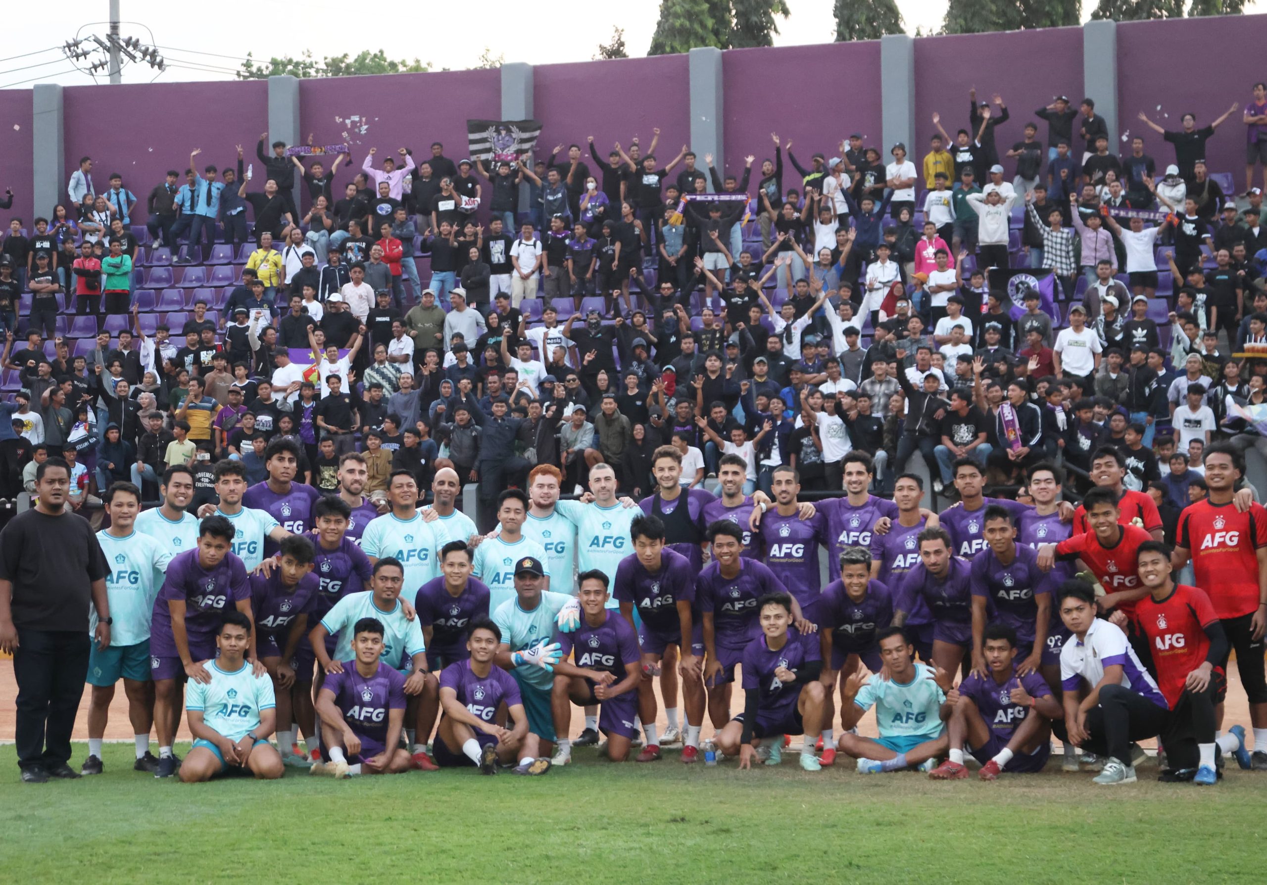 Ribuan Persikmania Beri Dukungan Persik Jelang Hadapi Arema